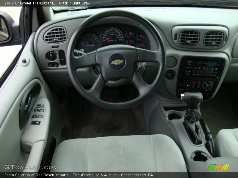Black / Light Gray 2007 Chevrolet TrailBlazer LS