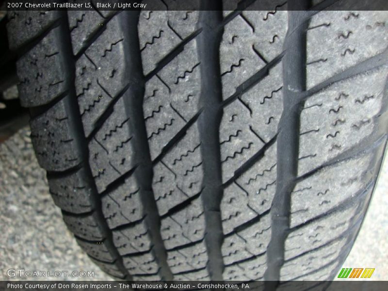 Black / Light Gray 2007 Chevrolet TrailBlazer LS