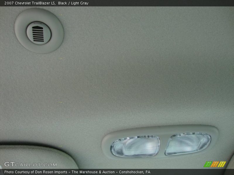Black / Light Gray 2007 Chevrolet TrailBlazer LS