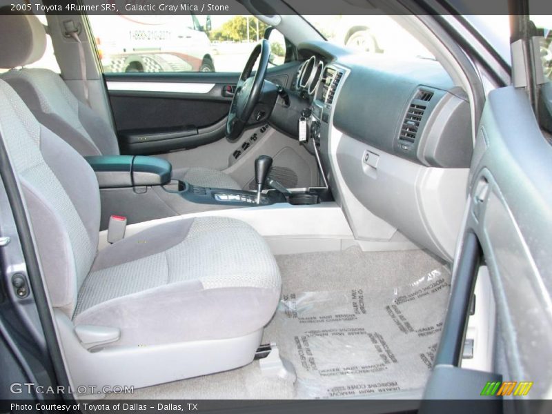 Galactic Gray Mica / Stone 2005 Toyota 4Runner SR5