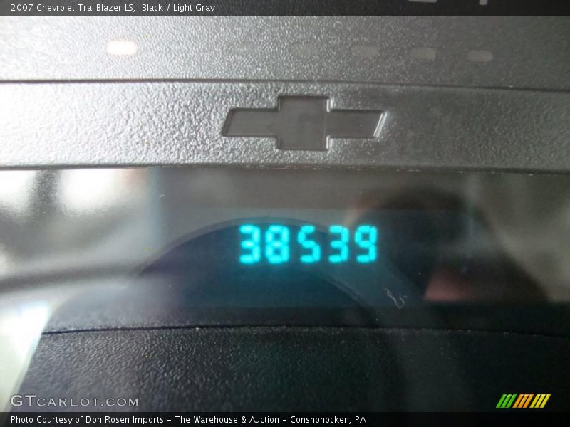 Black / Light Gray 2007 Chevrolet TrailBlazer LS