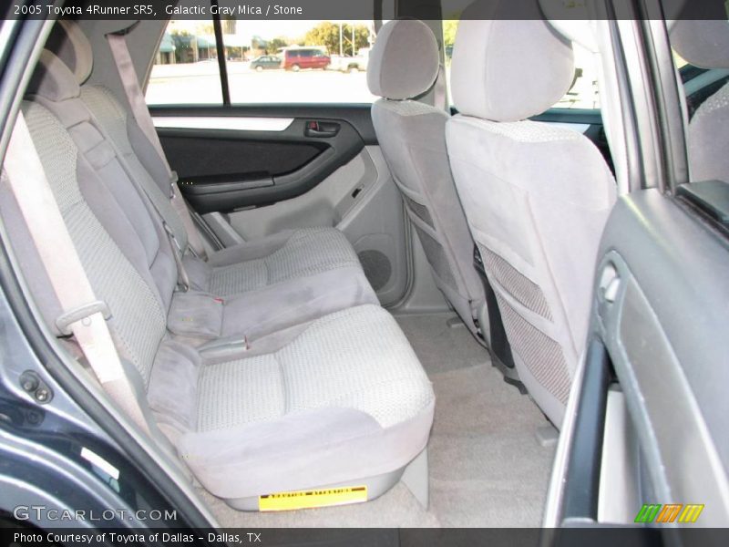 Galactic Gray Mica / Stone 2005 Toyota 4Runner SR5