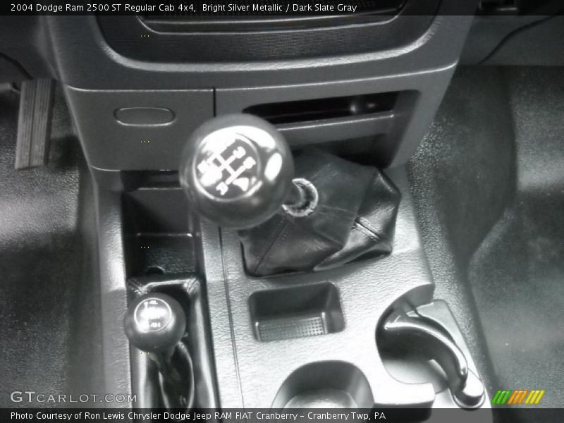 Bright Silver Metallic / Dark Slate Gray 2004 Dodge Ram 2500 ST Regular Cab 4x4