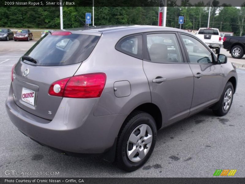 Silver Ice / Black 2009 Nissan Rogue S