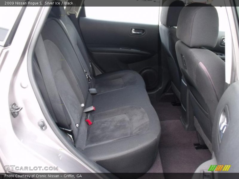 Silver Ice / Black 2009 Nissan Rogue S