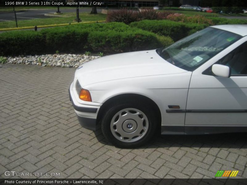 Alpine White / Gray 1996 BMW 3 Series 318ti Coupe