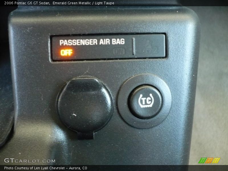 Emerald Green Metallic / Light Taupe 2006 Pontiac G6 GT Sedan