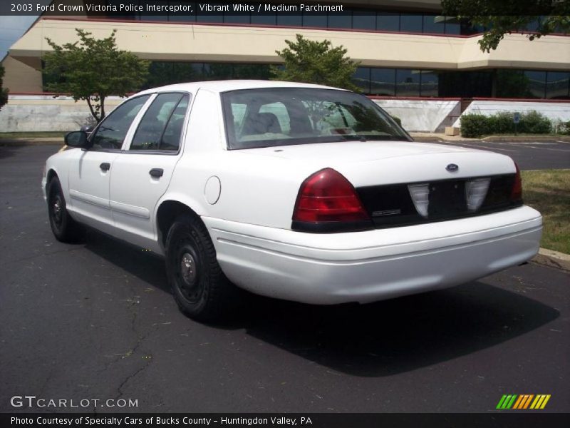 Vibrant White / Medium Parchment 2003 Ford Crown Victoria Police Interceptor