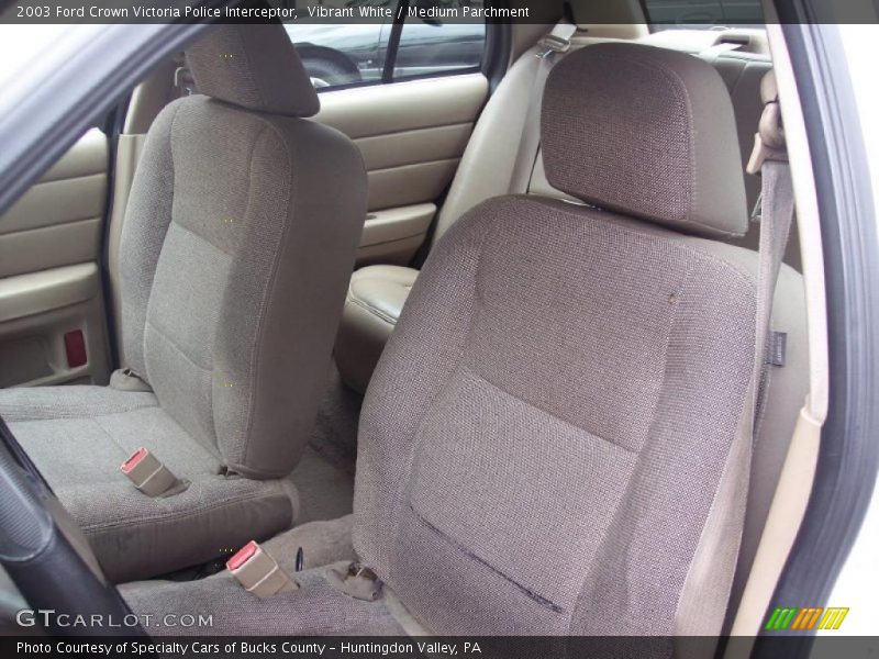 Vibrant White / Medium Parchment 2003 Ford Crown Victoria Police Interceptor