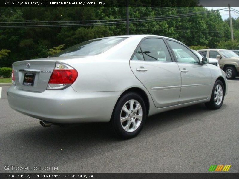 Lunar Mist Metallic / Stone Gray 2006 Toyota Camry XLE