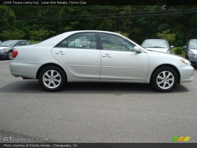 Lunar Mist Metallic / Stone Gray 2006 Toyota Camry XLE