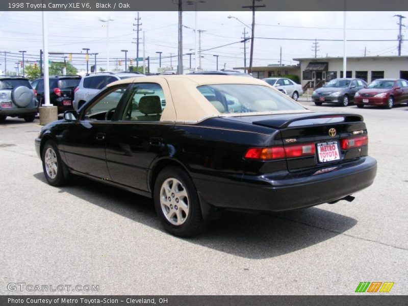 Black / Oak 1998 Toyota Camry XLE V6