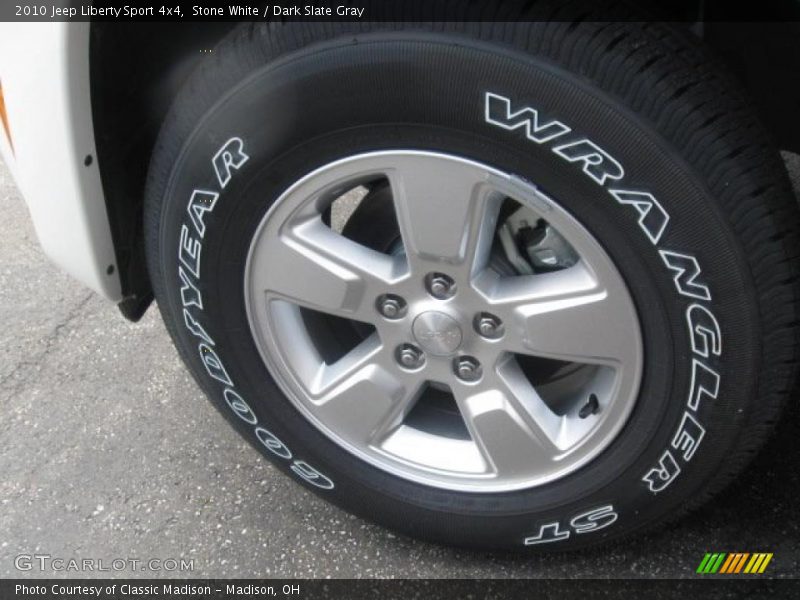 Stone White / Dark Slate Gray 2010 Jeep Liberty Sport 4x4