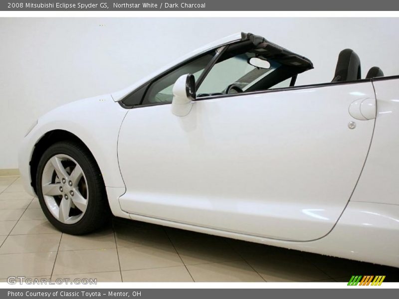 Northstar White / Dark Charcoal 2008 Mitsubishi Eclipse Spyder GS