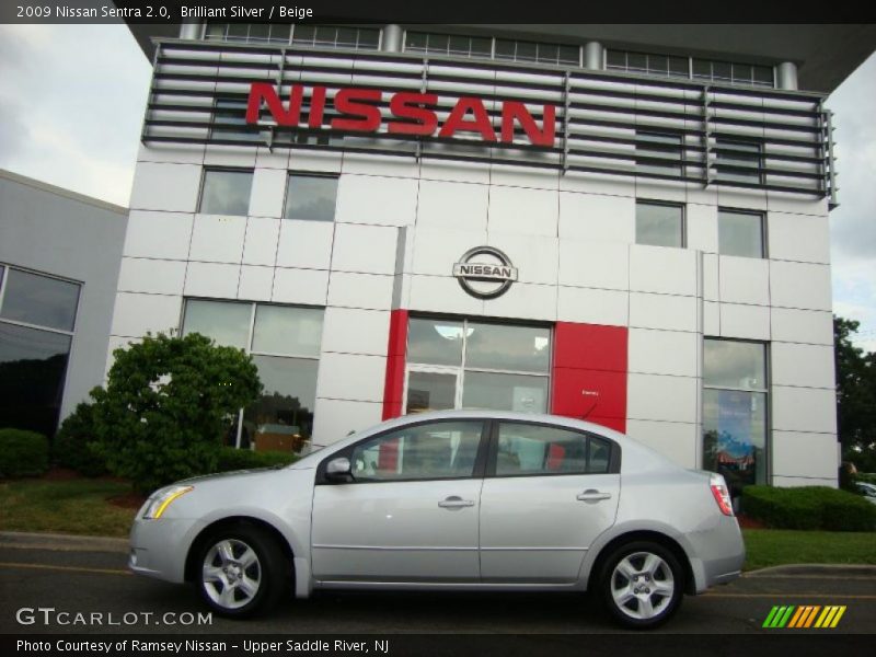 Brilliant Silver / Beige 2009 Nissan Sentra 2.0