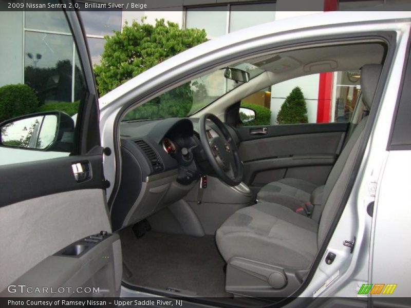 Brilliant Silver / Beige 2009 Nissan Sentra 2.0