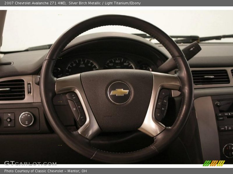 Silver Birch Metallic / Light Titanium/Ebony 2007 Chevrolet Avalanche Z71 4WD