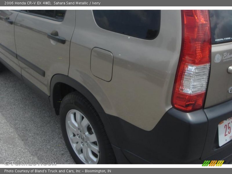 Sahara Sand Metallic / Ivory 2006 Honda CR-V EX 4WD