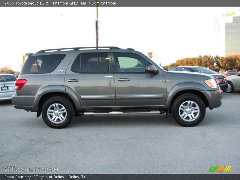 Phantom Gray Pearl / Light Charcoal 2006 Toyota Sequoia SR5