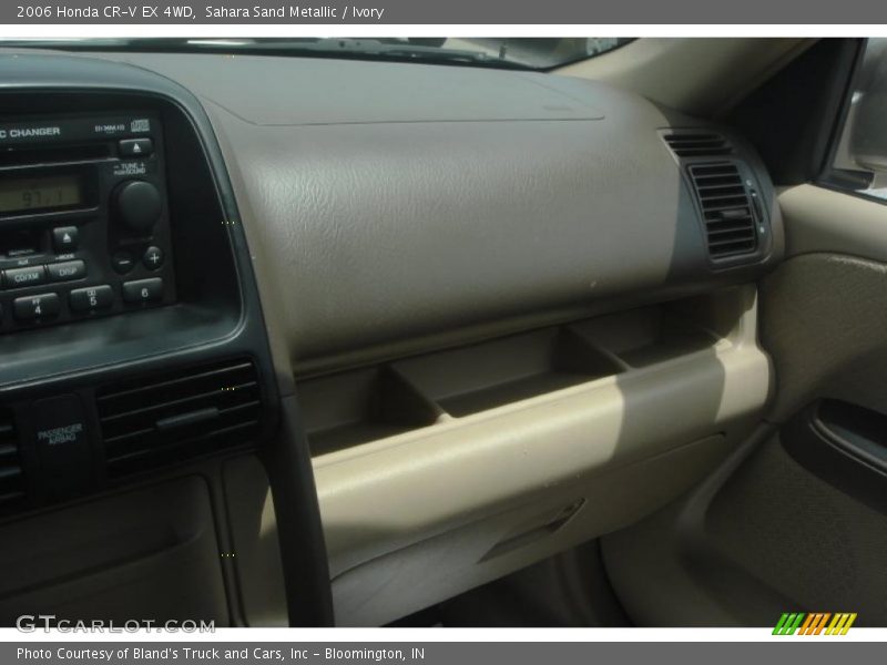 Sahara Sand Metallic / Ivory 2006 Honda CR-V EX 4WD