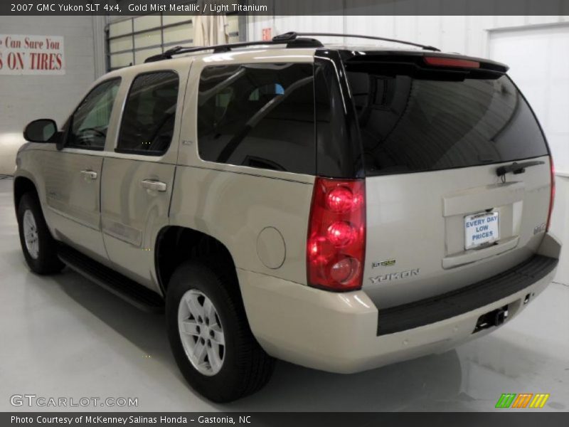 Gold Mist Metallic / Light Titanium 2007 GMC Yukon SLT 4x4