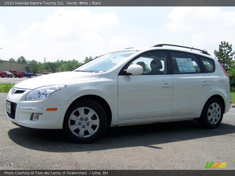 Nordic White / Black 2010 Hyundai Elantra Touring GLS