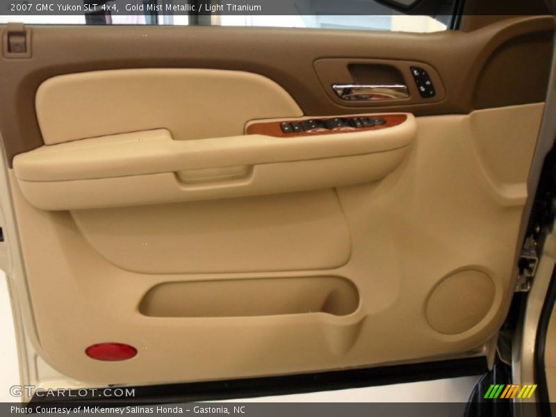 Gold Mist Metallic / Light Titanium 2007 GMC Yukon SLT 4x4
