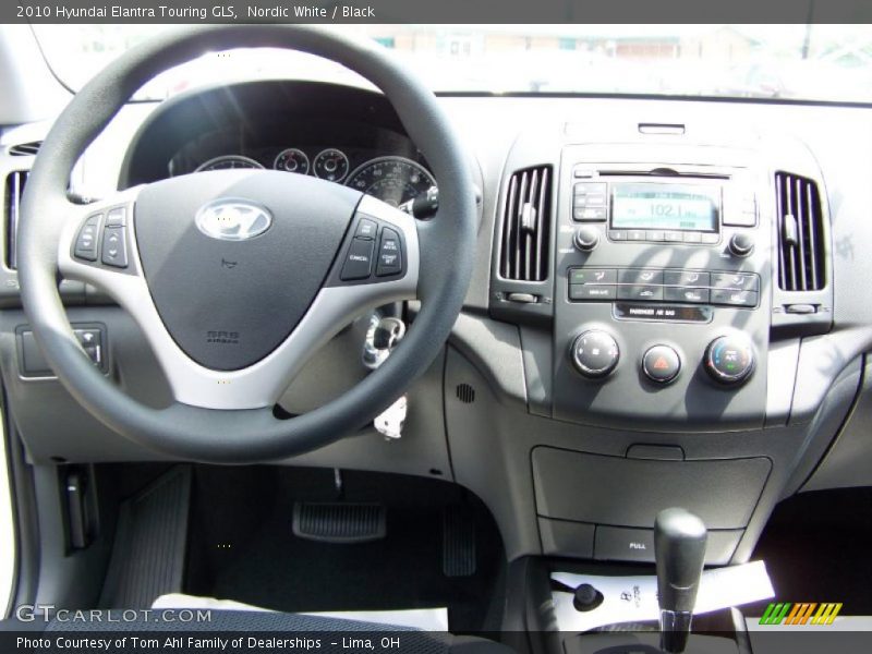 Nordic White / Black 2010 Hyundai Elantra Touring GLS