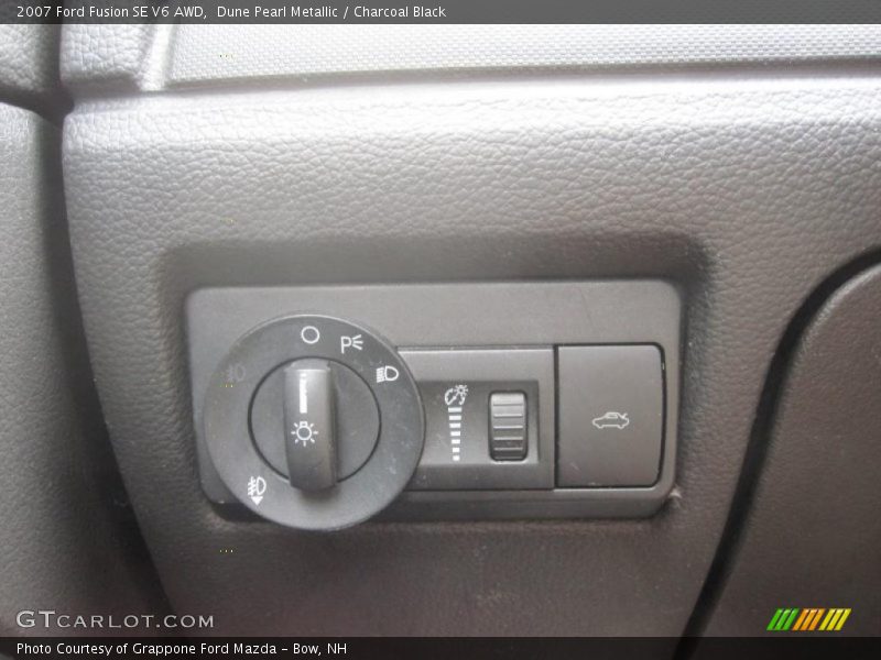 Dune Pearl Metallic / Charcoal Black 2007 Ford Fusion SE V6 AWD