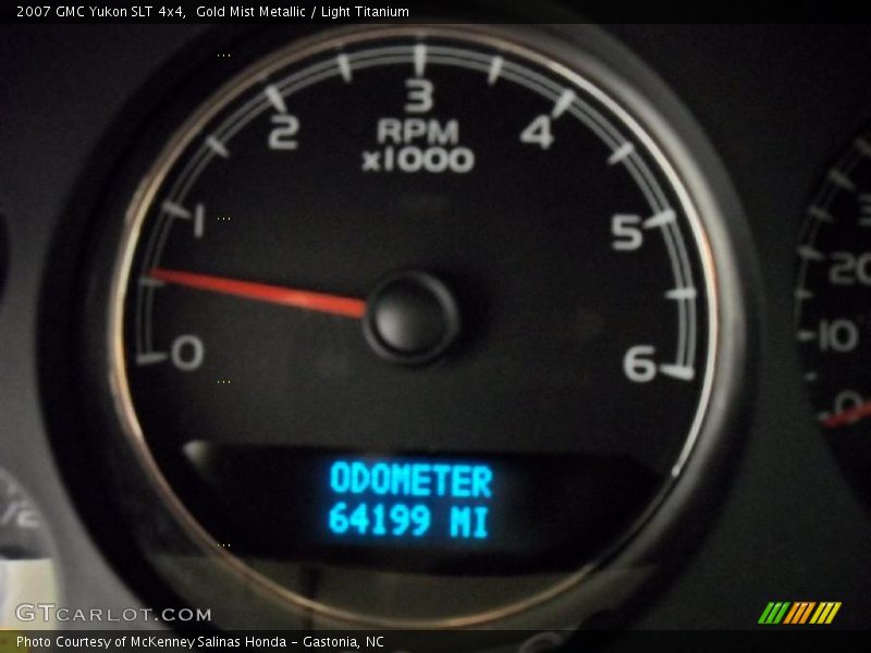 Gold Mist Metallic / Light Titanium 2007 GMC Yukon SLT 4x4