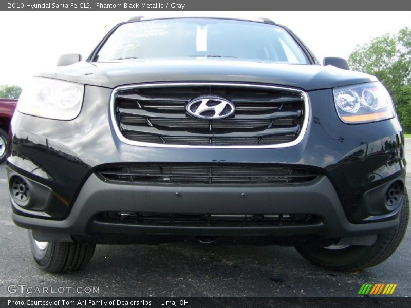 Phantom Black Metallic / Gray 2010 Hyundai Santa Fe GLS