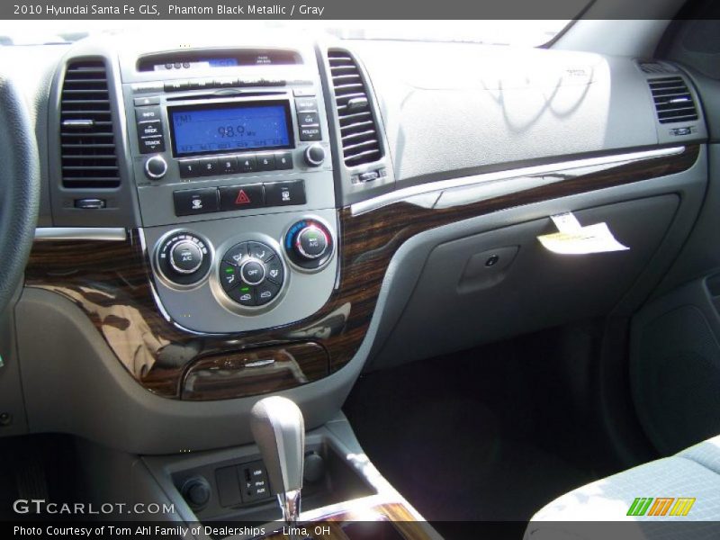 Phantom Black Metallic / Gray 2010 Hyundai Santa Fe GLS