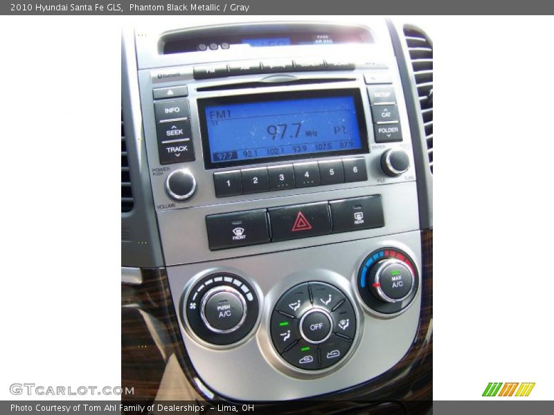 Phantom Black Metallic / Gray 2010 Hyundai Santa Fe GLS