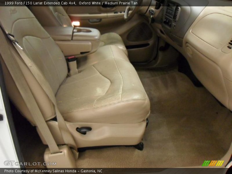 Oxford White / Medium Prairie Tan 1999 Ford F150 Lariat Extended Cab 4x4