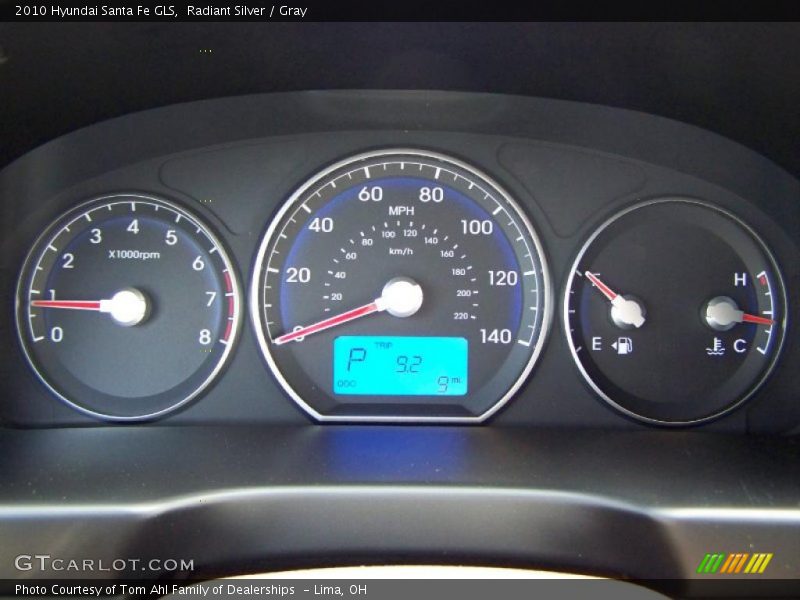 Radiant Silver / Gray 2010 Hyundai Santa Fe GLS