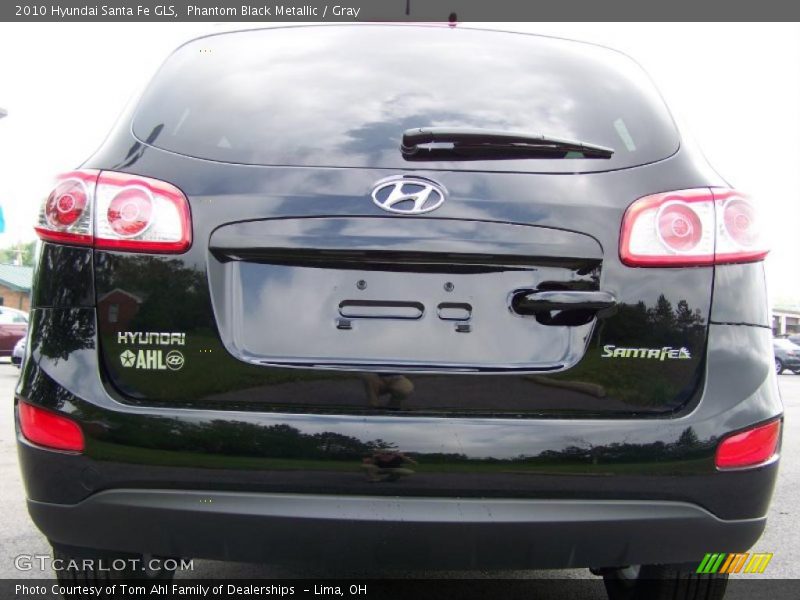Phantom Black Metallic / Gray 2010 Hyundai Santa Fe GLS