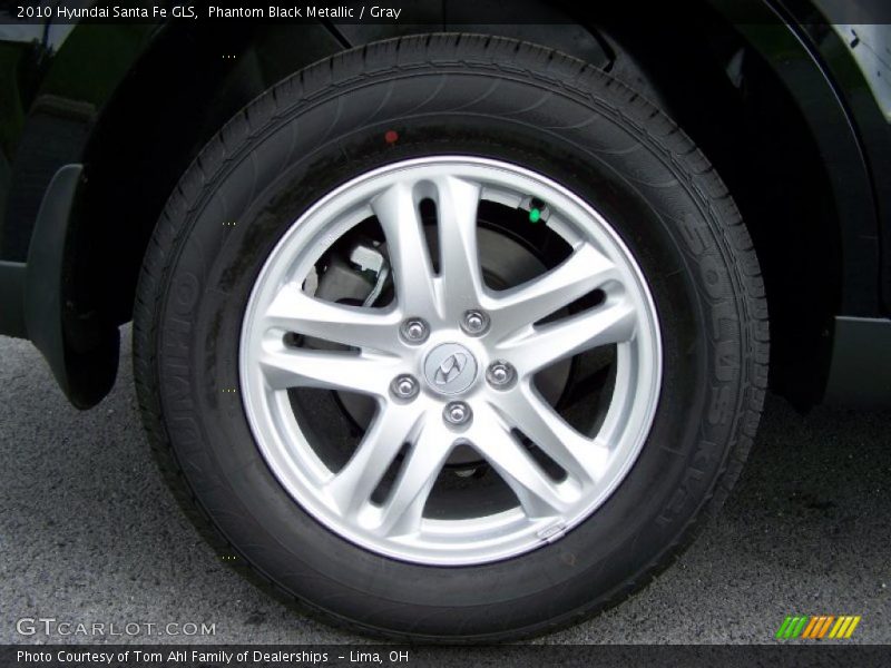 Phantom Black Metallic / Gray 2010 Hyundai Santa Fe GLS