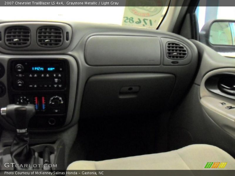 Graystone Metallic / Light Gray 2007 Chevrolet TrailBlazer LS 4x4