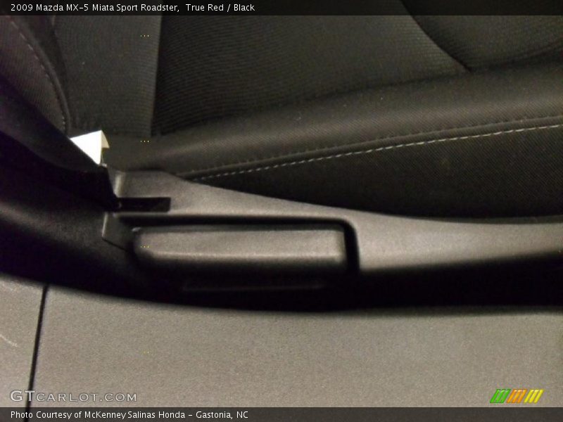 True Red / Black 2009 Mazda MX-5 Miata Sport Roadster