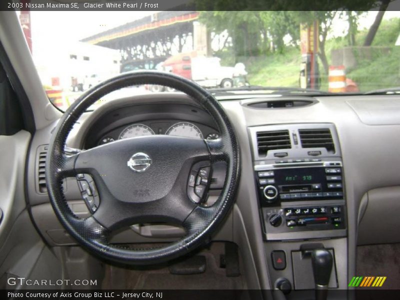 Glacier White Pearl / Frost 2003 Nissan Maxima SE