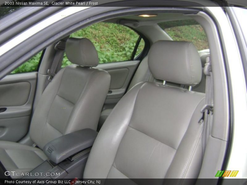 Glacier White Pearl / Frost 2003 Nissan Maxima SE