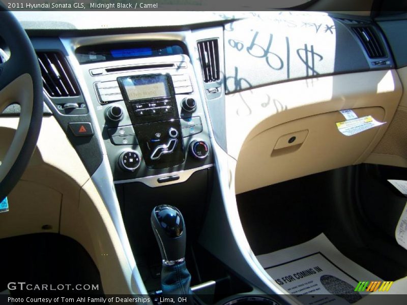 Midnight Black / Camel 2011 Hyundai Sonata GLS