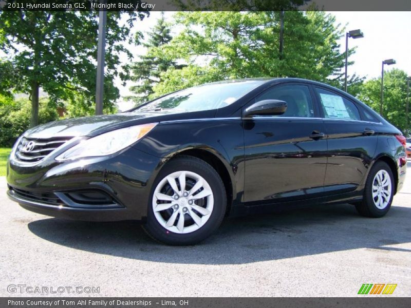 Midnight Black / Gray 2011 Hyundai Sonata GLS