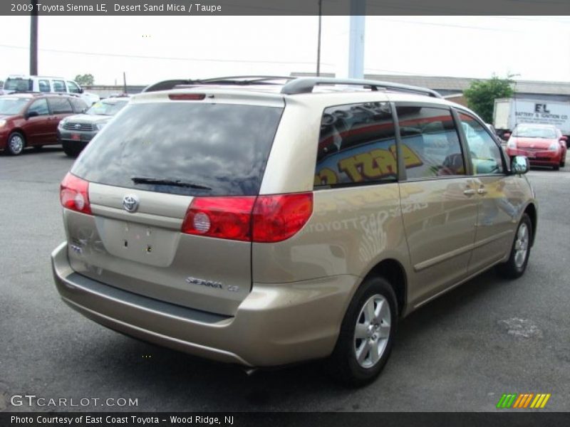 Desert Sand Mica / Taupe 2009 Toyota Sienna LE
