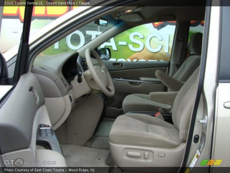 Desert Sand Mica / Taupe 2009 Toyota Sienna LE