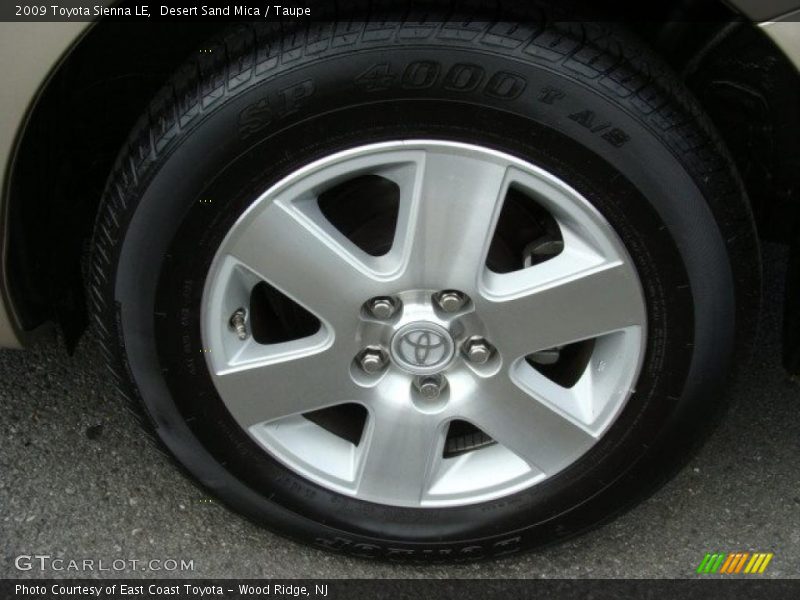 Desert Sand Mica / Taupe 2009 Toyota Sienna LE