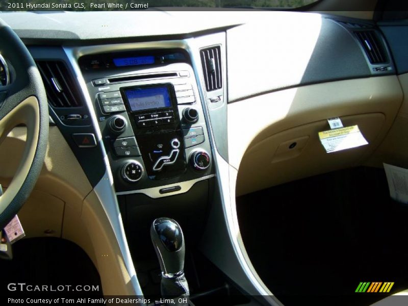 Pearl White / Camel 2011 Hyundai Sonata GLS