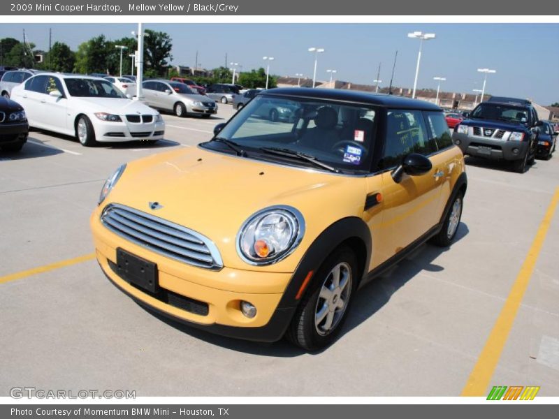 Mellow Yellow / Black/Grey 2009 Mini Cooper Hardtop