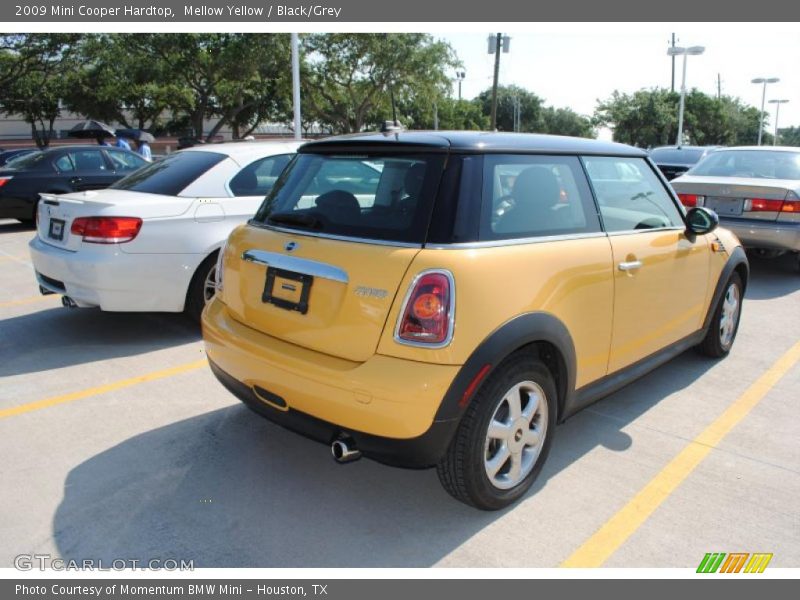 Mellow Yellow / Black/Grey 2009 Mini Cooper Hardtop