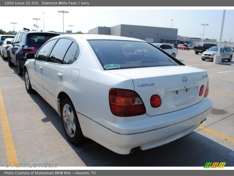 Diamond White Pearl / Ivory 1999 Lexus GS 300